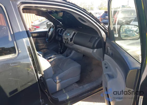 2007 Toyota Tacoma Prerunner V6 z USA, uszkodzony, nr VIN 3TMJU62N87M030309